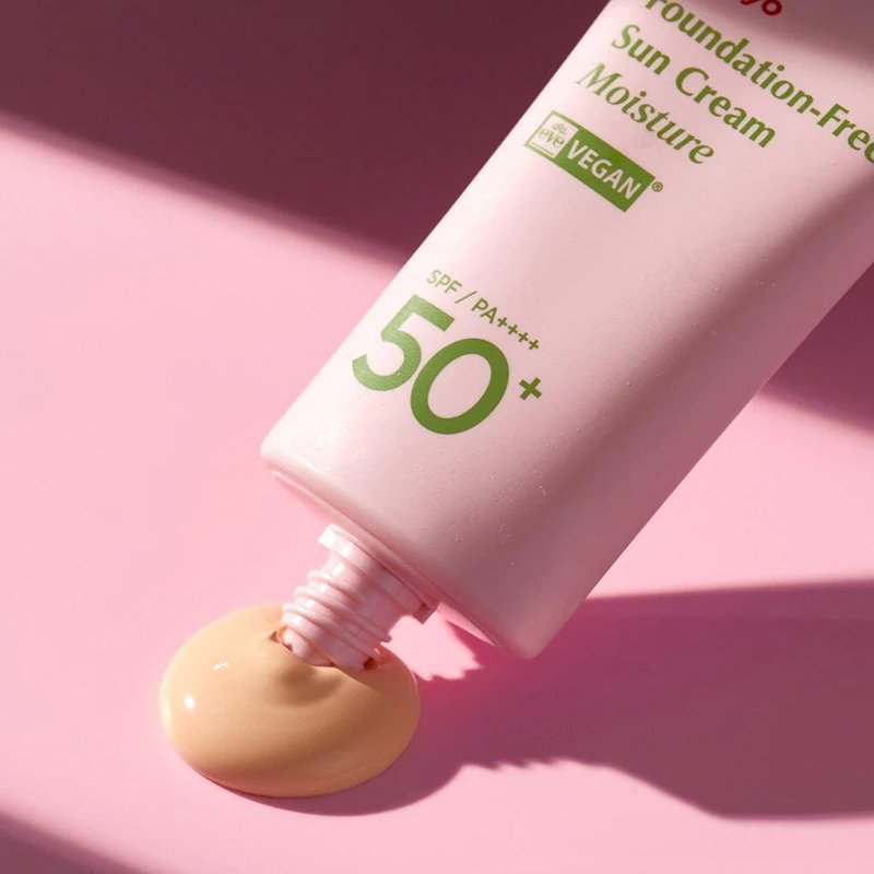 manyo Foundation-Free Sun Cream Moisture SPF50/PA++++ – tonuojantis apsauginis kremas nuo saulės