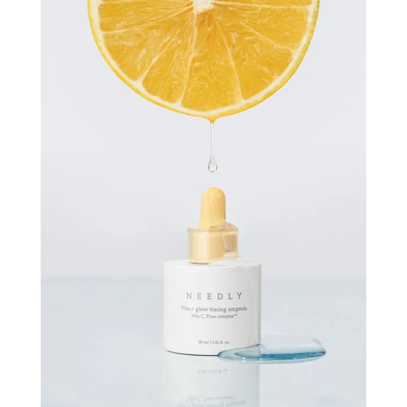 Needly Vita C Glow Toning Ampoule – šviesinamasis serumas