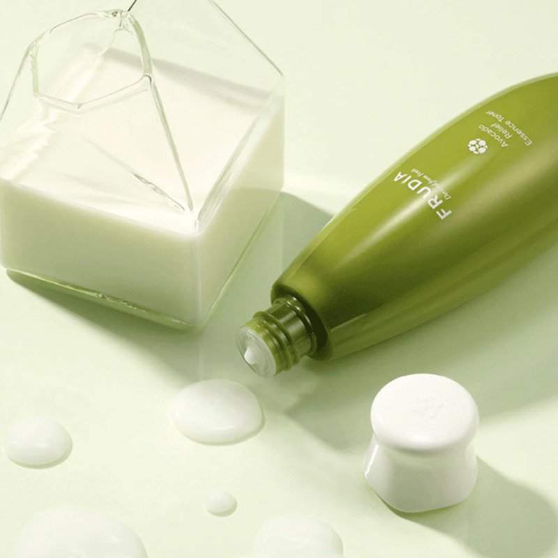 Frudia Avocado Relief  Essence Toner – esencija-tonikas su avokadais  2