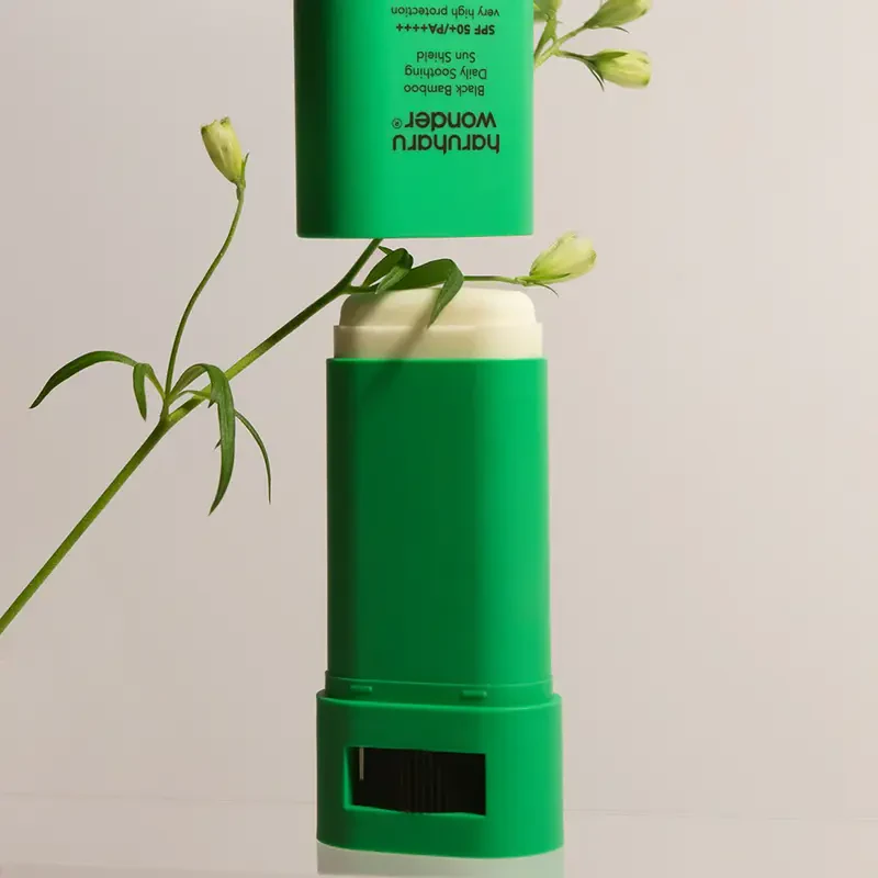 Haruharu Wonder Black Bamboo Daily Soothing Sun Shield SPF50+/PA++++ 20g. – apsauginis pieštukas nuo saulės 2