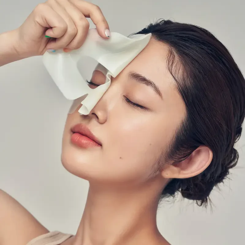 Luvum Calming Repair Cica Gel Mask, 33g. – raminanti hidrogelio veido kaukė su cica ir keramidais 1