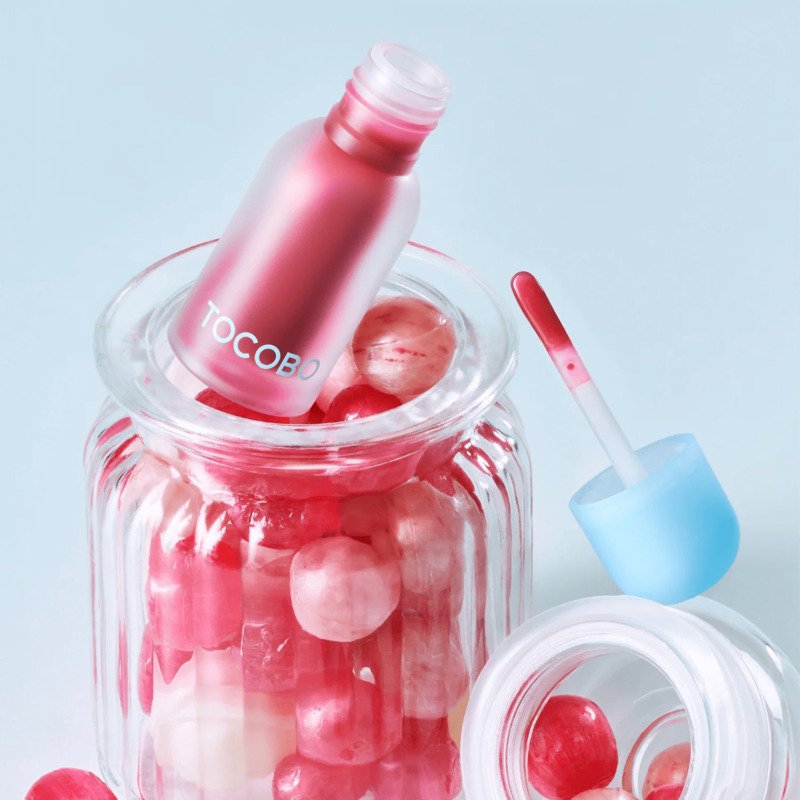 TOCOBO Juicy Berry Plumping Lip Oil 02 Berry Brandy – lūpų aliejus 2