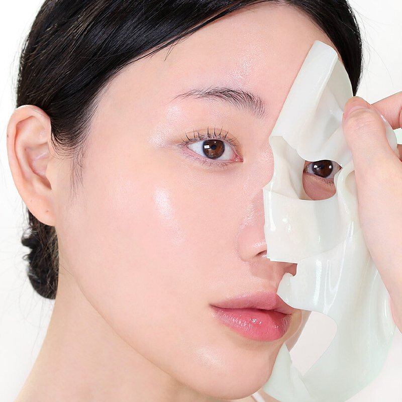 Holika Holika The Real Collagen Gel Mask – stangrinamoji hidrogelio veido kaukė 1